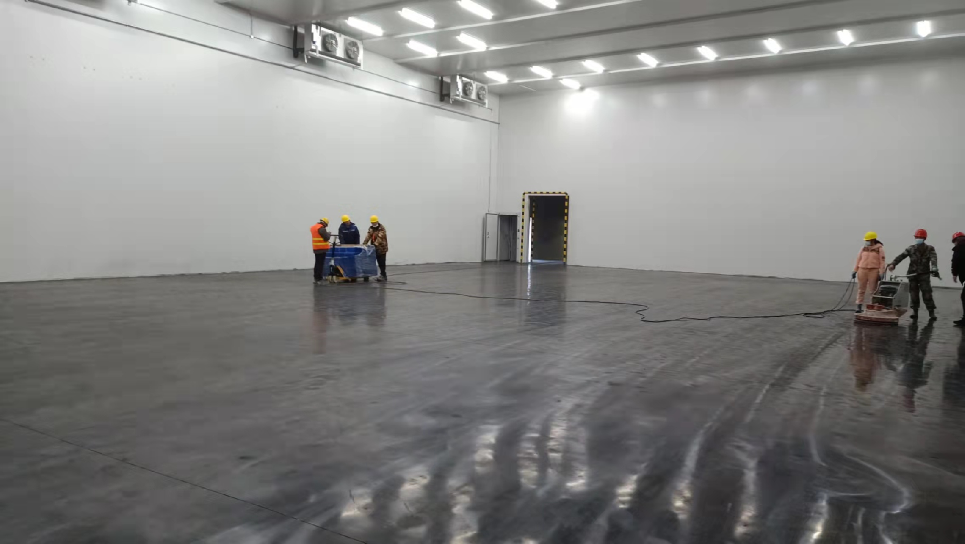 建設(shè)30000m3農(nóng)產(chǎn)品基地冷藏庫需要的費(fèi)用是多少? 建設(shè)30000m3農(nóng)產(chǎn)品基地冷藏庫需要的費(fèi)用是多少?