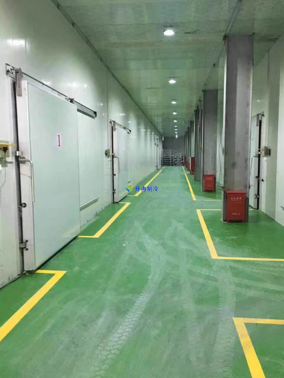 3000平米冷凍庫設(shè)備報(bào)價(jià)多少錢一平，低溫庫設(shè)計(jì)